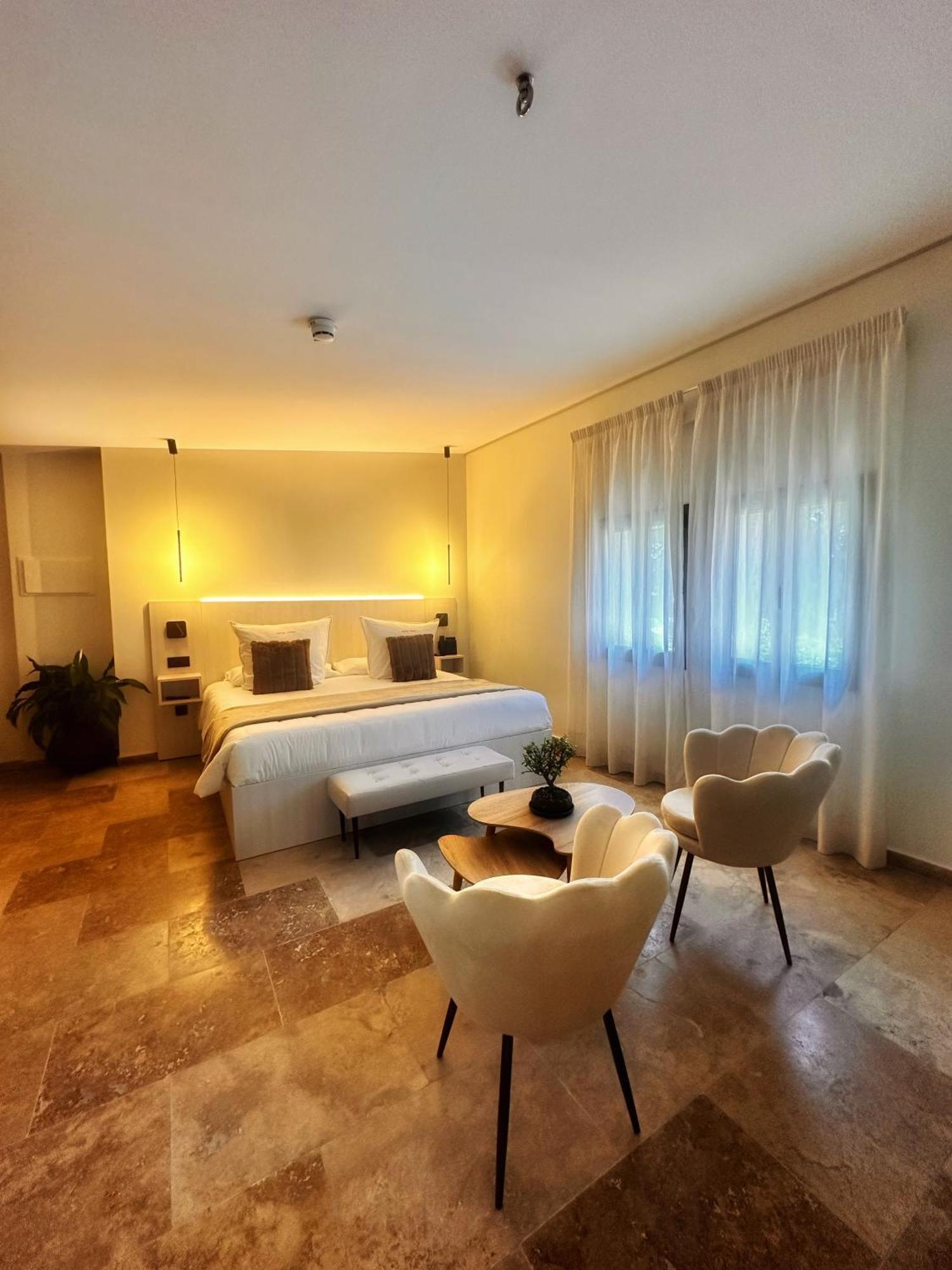 Boutique Hotel Comtal Empuries Roses Extérieur photo