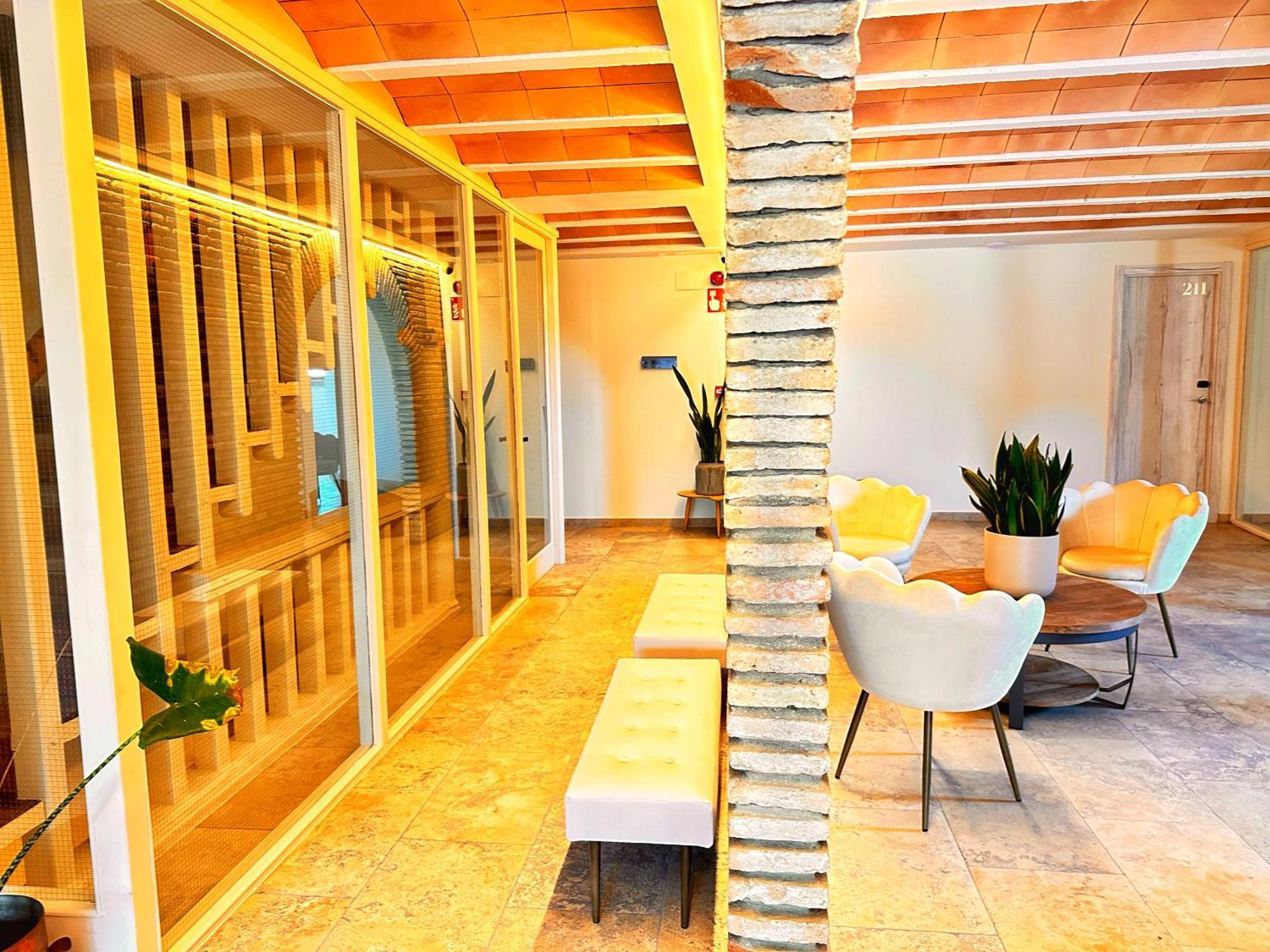 Boutique Hotel Comtal Empuries Roses Extérieur photo