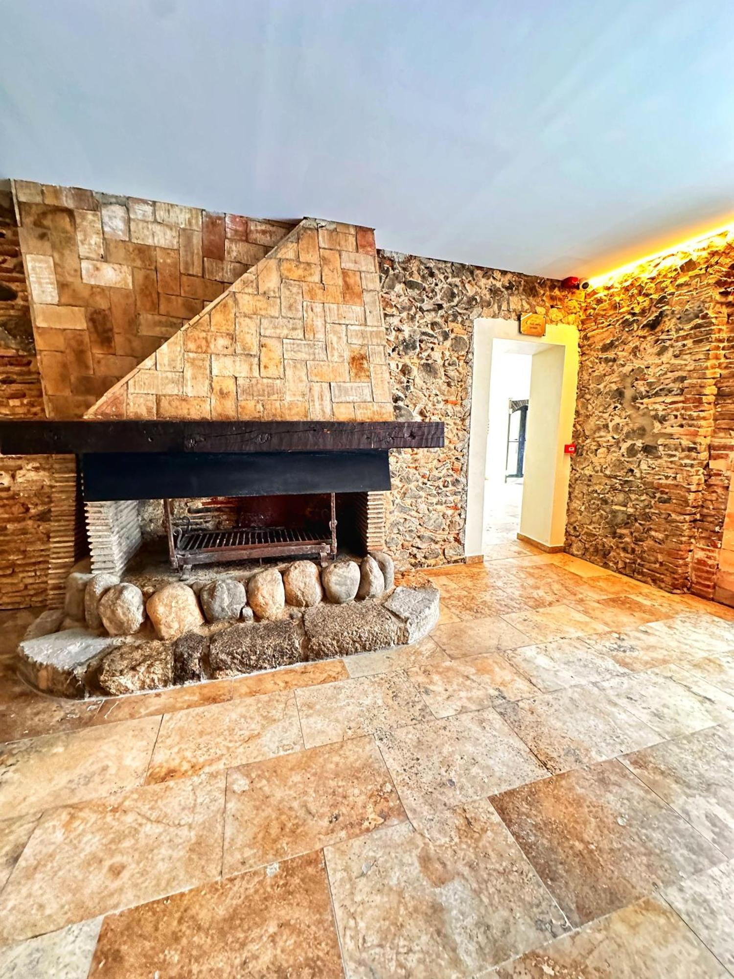 Boutique Hotel Comtal Empuries Roses Extérieur photo