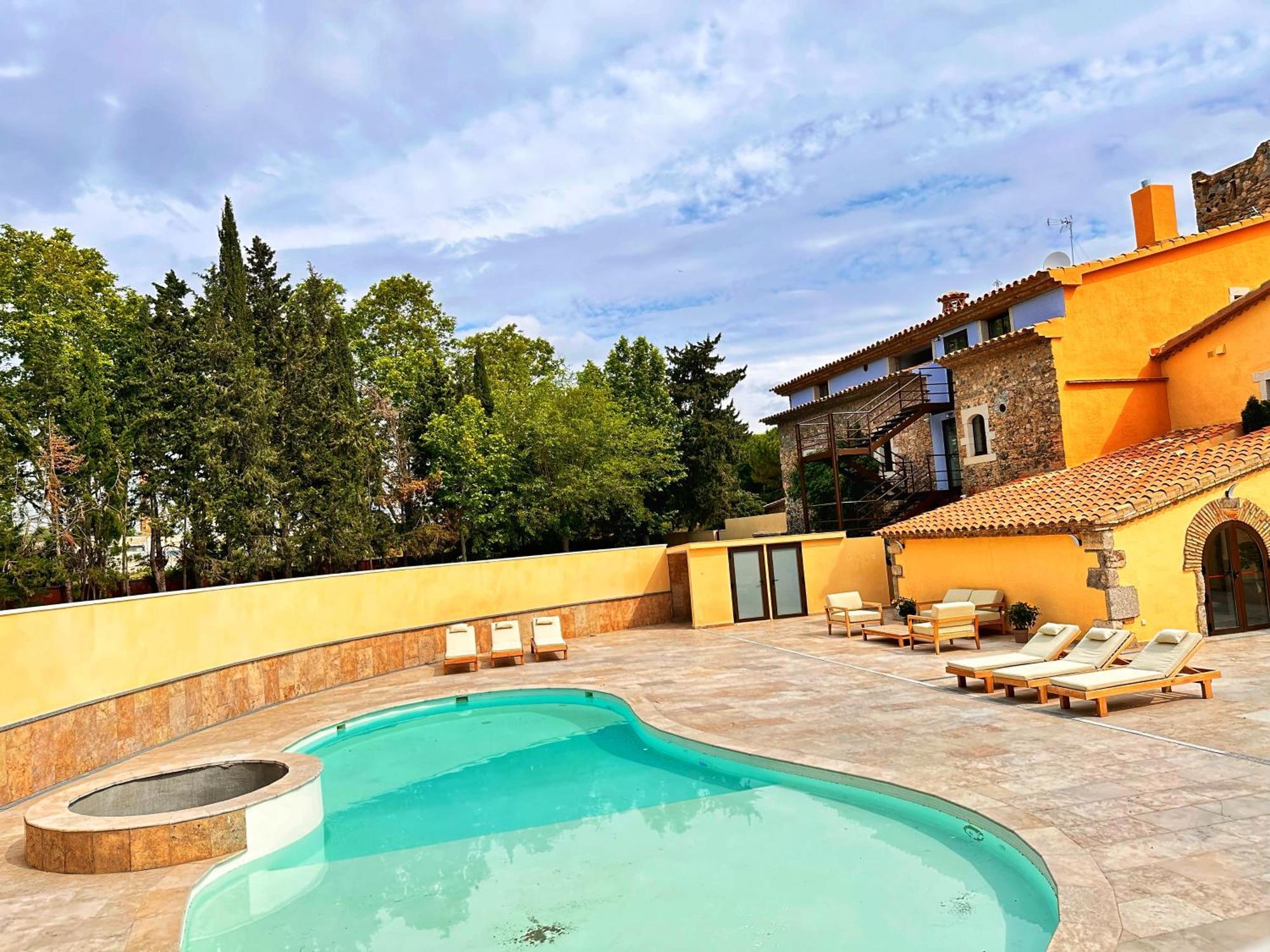 Boutique Hotel Comtal Empuries Roses Extérieur photo