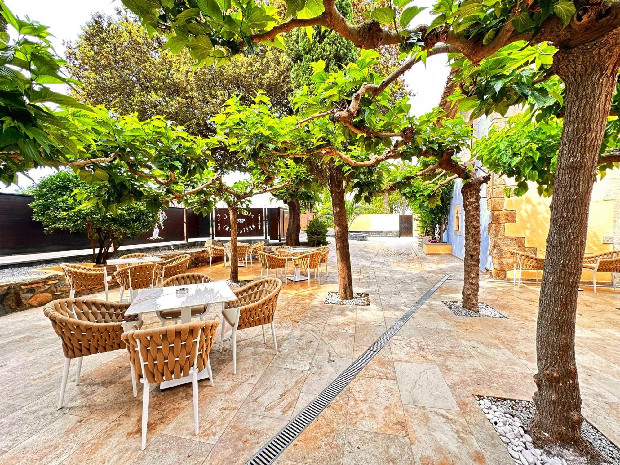Boutique Hotel Comtal Empuries Roses Extérieur photo